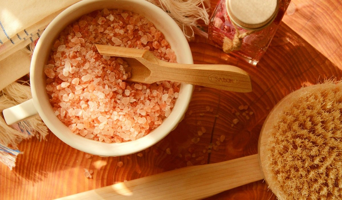 Using Scent and Sound to Make Your Home Feel Peaceful